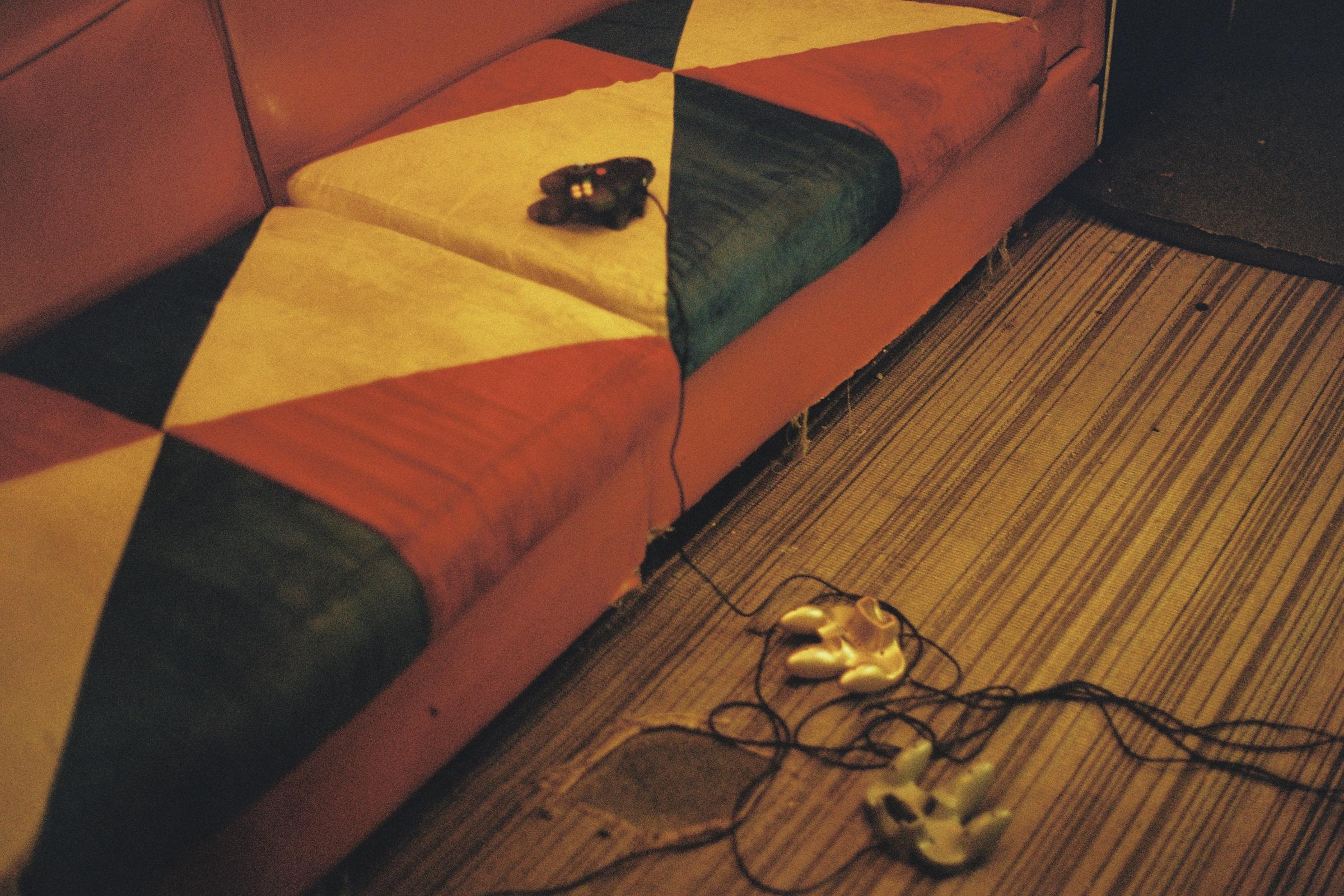 abandoned nintendo controllers